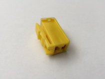BIZTOSITÉK OLDALT RÖGZ KICSI 60A 30mmx10mmx13mm
