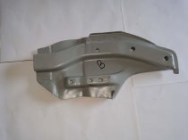 SUZUKI SWIFT 2004-IG HOSSZTARTÓ GERENDA ELEJE,LENGŐKAR RÖGZÍTŐ BAL.841