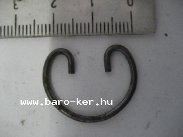 TRABANT 601 DUGATTYÚ SEGERGYŰRŰ